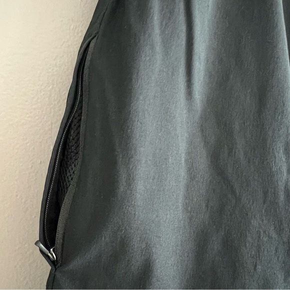 Eddie Bauer Men's Convertible Tech Pant Nylon Blend Hiking Black 36 X 30 - Picture 5 of 14